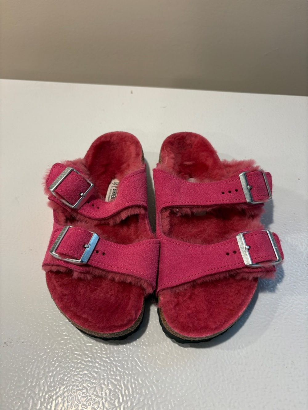 NWOT Birkenstock Sherling Sandals
